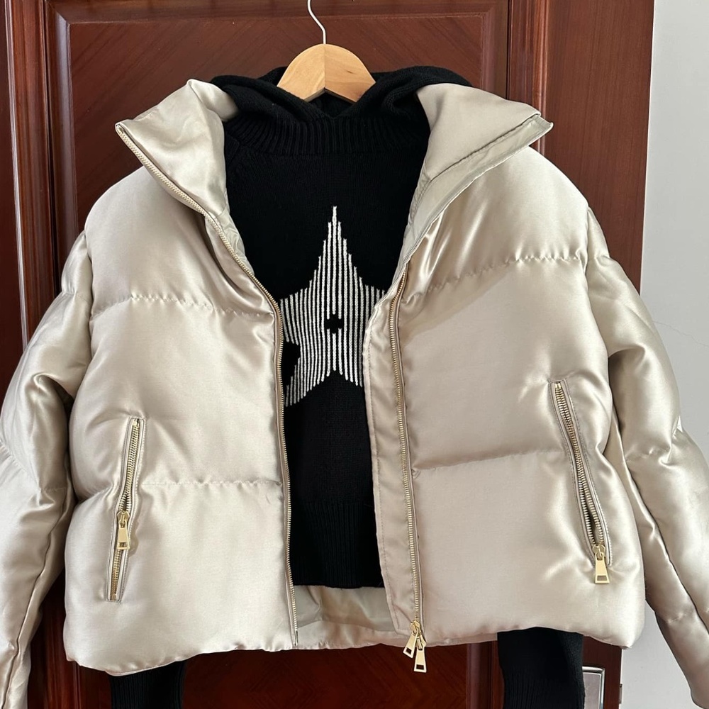 Gorgeous Designer Ski Down Jacket in Champagne Gold Size 34 (Fits  a Medium) - Picture 2 of 9